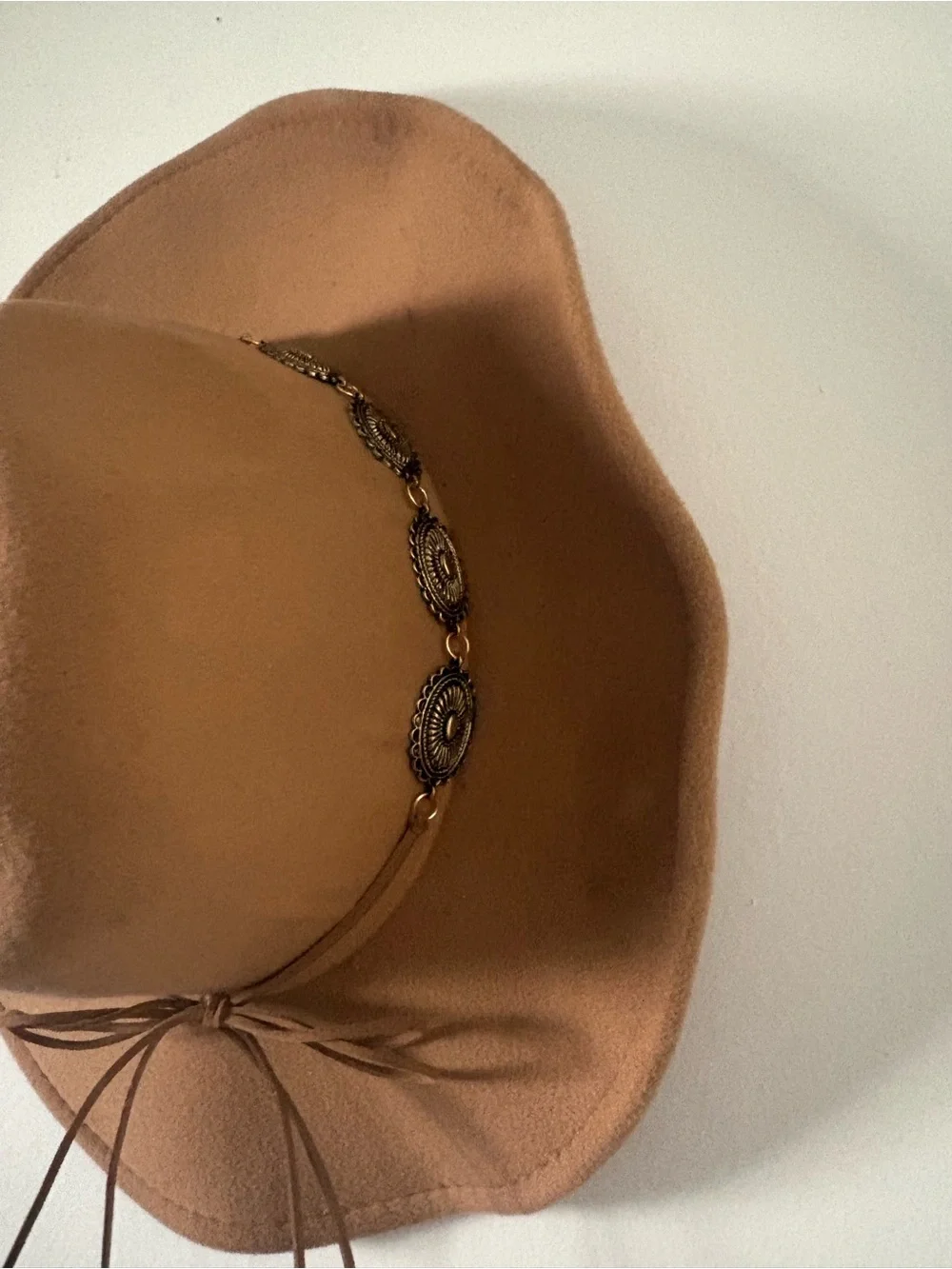 Classic Wide-Brim Wool Blend Fedora Hat in Tan